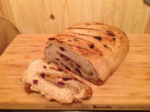 Does it make good toast? Oh my heavens yes! Good for breakfast, afternoon snack and dinner treat! Now BAKE!